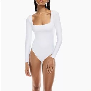 ARITZIA CONTOUR BODYSUIT
